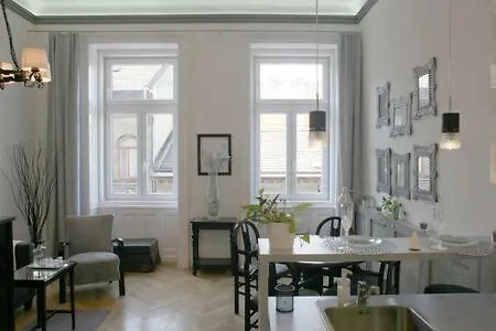 Cozy * Budapest